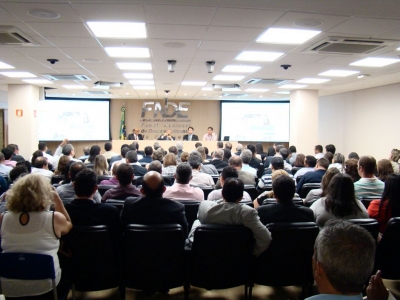 FNDE recebe prefeitos eleitos de Goiás