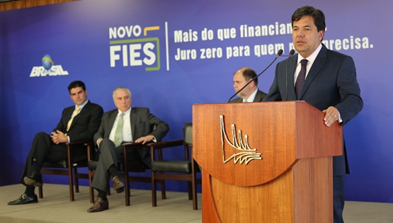 Novo Fies é sancionado nesta quinta e cria 310 mil novas vagas, sendo 100 mil a juro zero