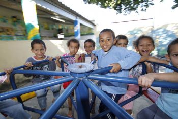 Governo libera recursos para a educação básica