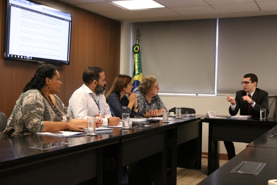 FNDE recebe TCU e CNM