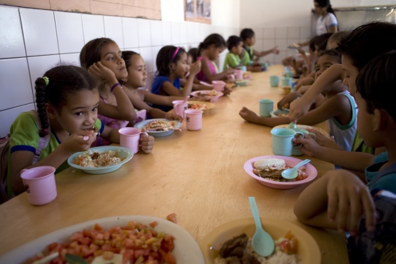 FNDE repassa R$ 356 milhões para alimentação escolar de estudantes da educação básica