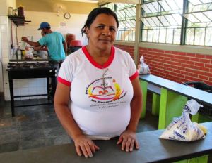 Merendeiras têm papel fundamental em Arinos-MG