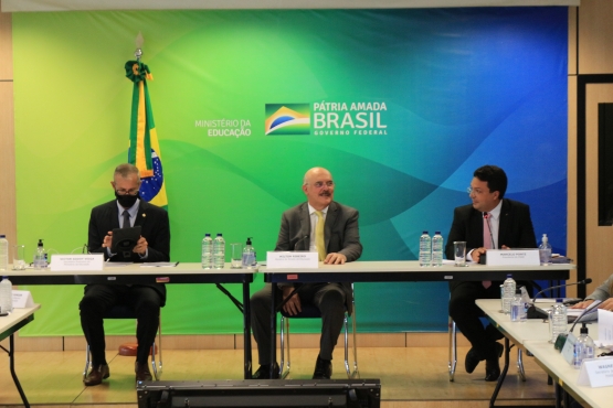 Conselho Deliberativo do FNDE aprova novas resoluções para garantia do desenvolvimento do ensino no país