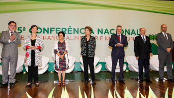 Sociedade e governo debatem alimentação saudável