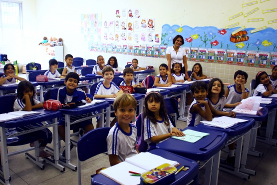 FNDE repassa R$ 961 milhões do salário-educação