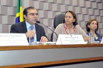 Audiência pública no Senado debate Sistema Nacional de Educação e Plano de Ações Articuladas