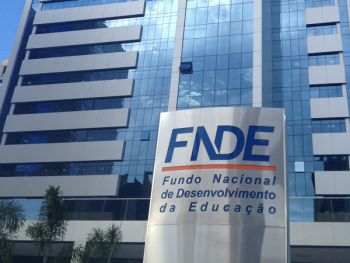 Presidente do FNDE pede exoneração