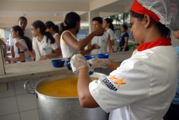Termina hoje o prazo para prestar contas da alimentação, transporte escolar e PDDE