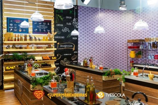 Cenário do “SuperMerendeiras” valoriza a diversidade de alimentos
