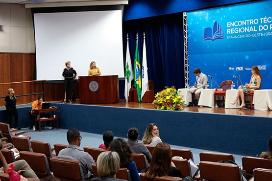 FNDE reúne profissionais da educação no primeiro Encontro Técnico Regional do PNLD