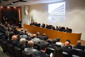 MEC, FNDE e tribunais de contas firmam acordo para fiscalizar planos de educação