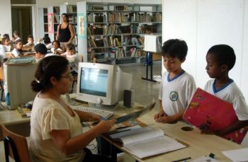 Equipe técnica confere execução dos programas do livro em municípios sergipanos